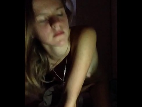 ❤️ E Meedchen masturbéiert a kummt ️❌ Schéine Porno bei eis lb.mysexgamer.ru